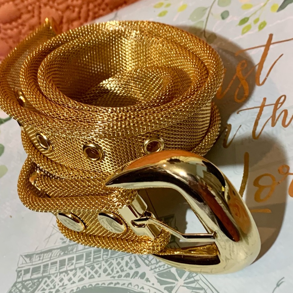 💎 Luxury belt, gold color, elegant and excellent for all occasions. 💎